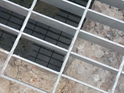鋼格柵板圖片